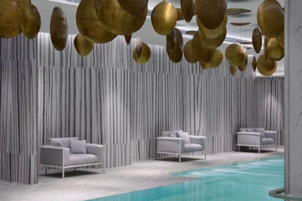 领略山城风情，尽享温泉按摩的舒适之旅